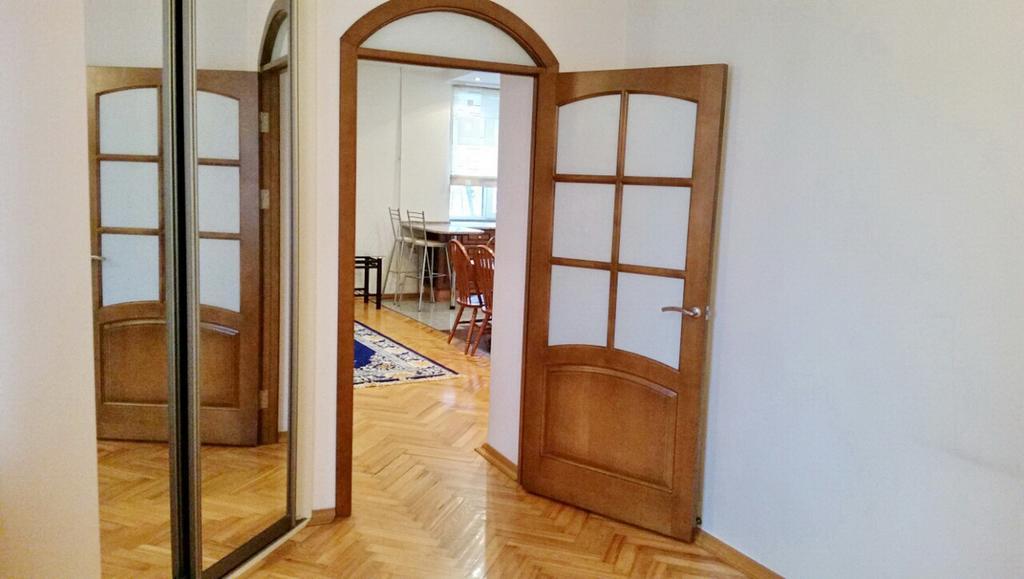 Apartment On Myasnikova 34 ミンスク エクステリア 写真